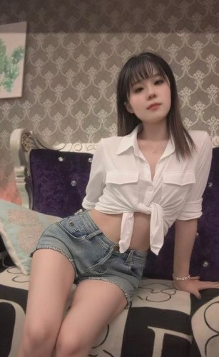 021053teu44uiyui74tqq7.jpg