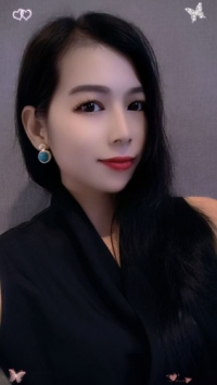 罗湖新人靓丽女优-悠米